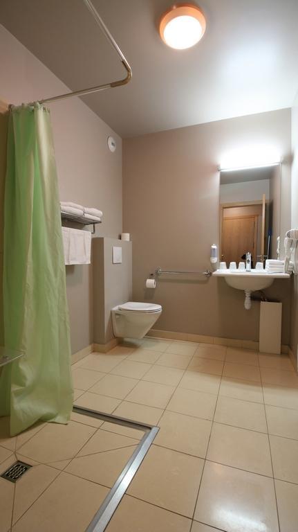 Picherande Aux Balcons Du Sancyアパートホテル エクステリア 写真